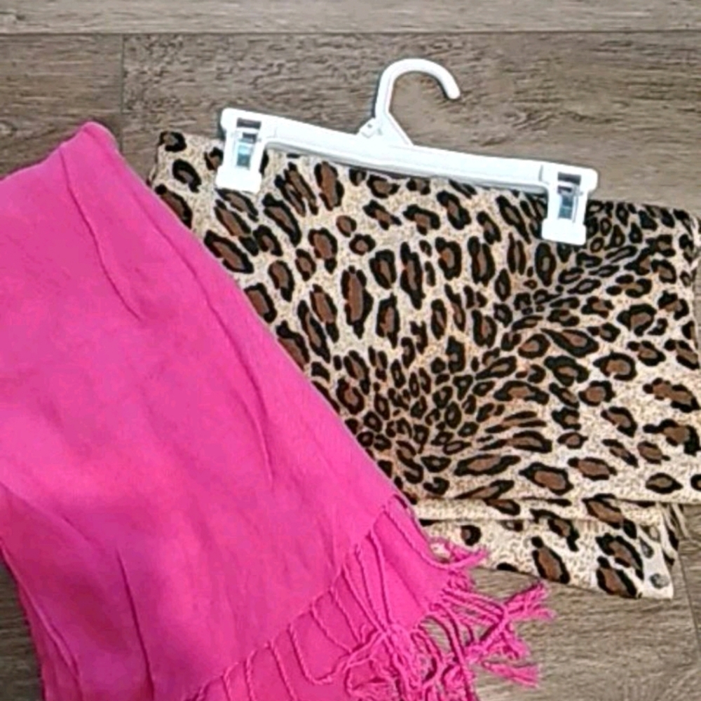 Cheetah print and pink scarf